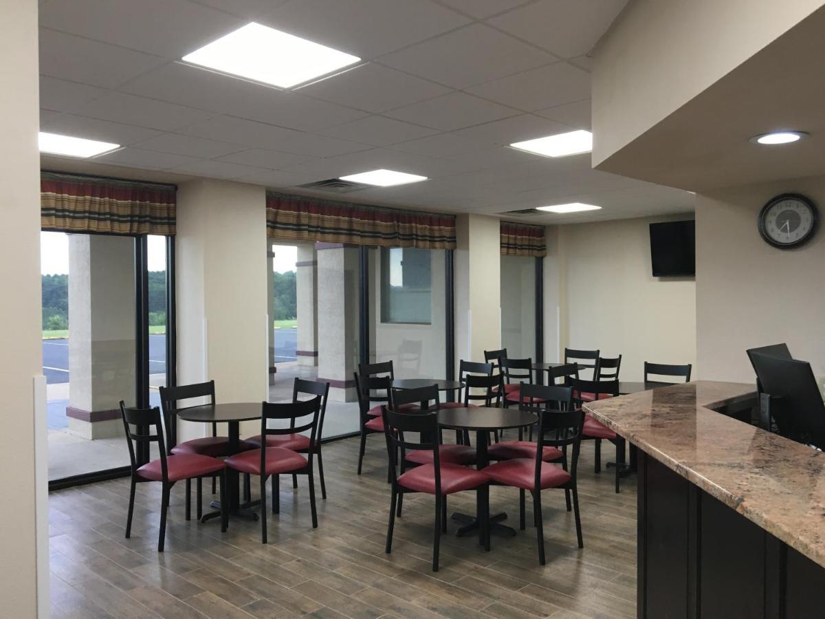 Red Roof Inn Staunton Luaran gambar