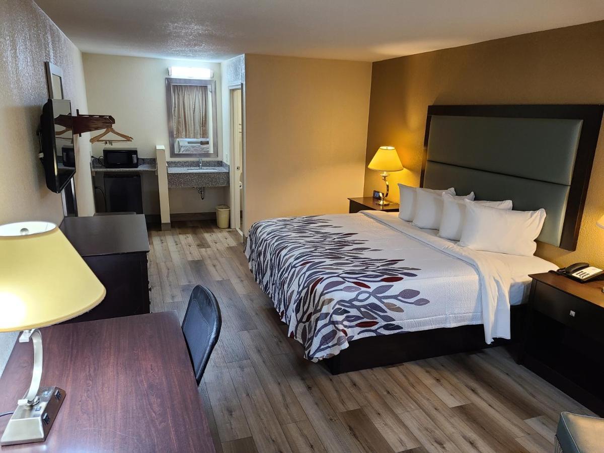 Red Roof Inn Staunton Luaran gambar
