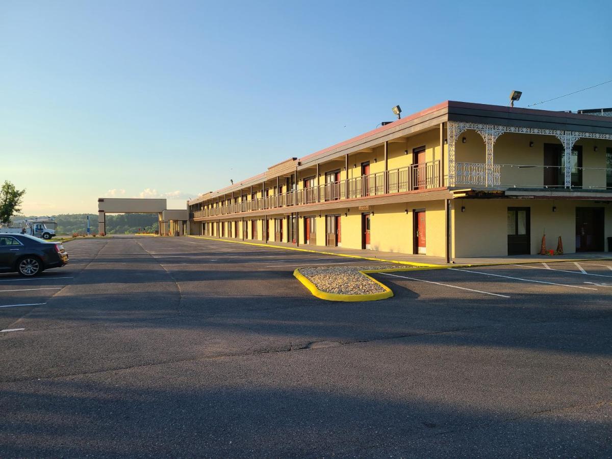 Red Roof Inn Staunton Luaran gambar
