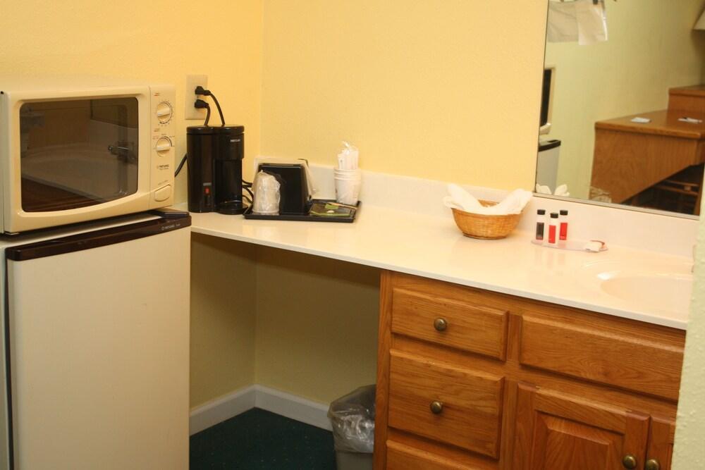 Red Roof Inn Staunton Luaran gambar