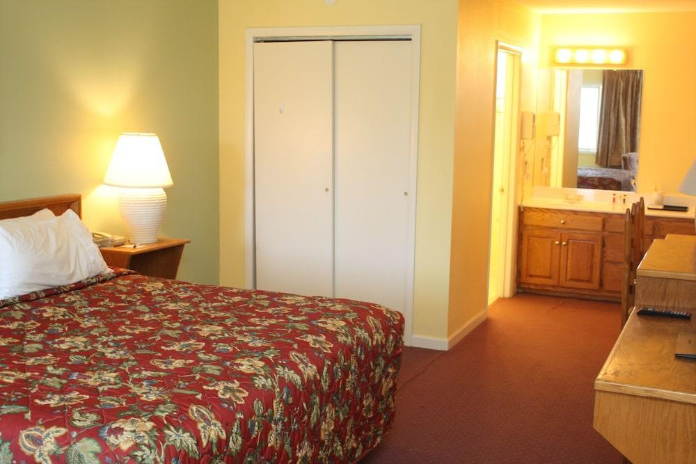 Red Roof Inn Staunton Luaran gambar